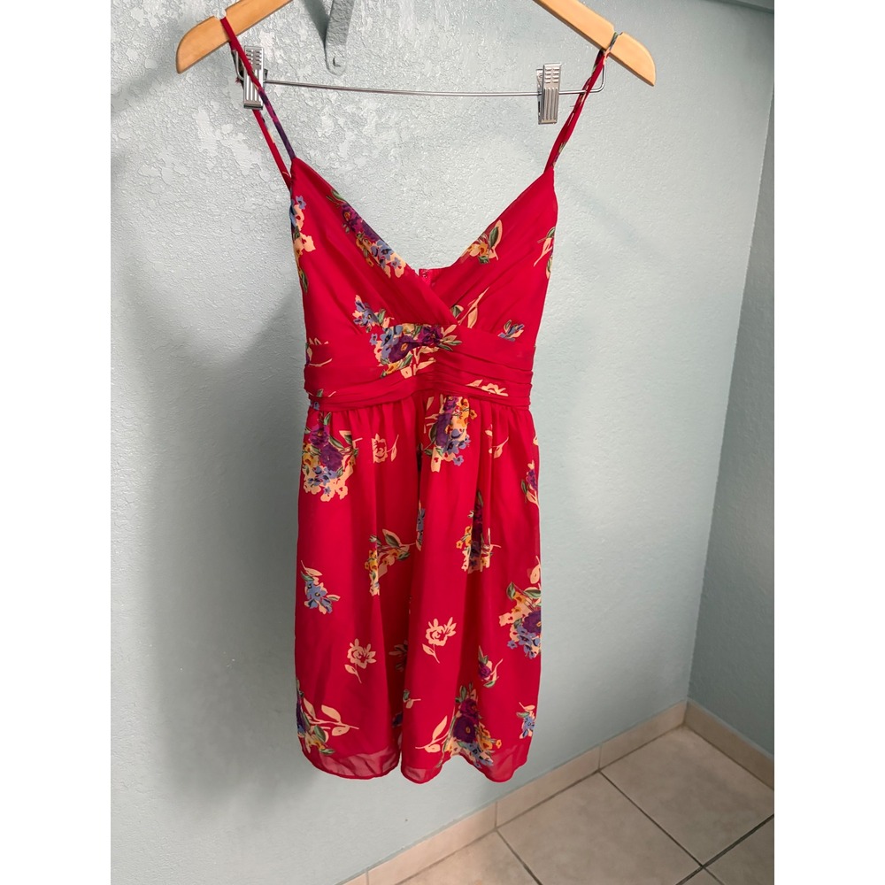 Twenty One Floral Mini Dress Red Sleeveless Surplice V-Neck Back Tie‎ Medium